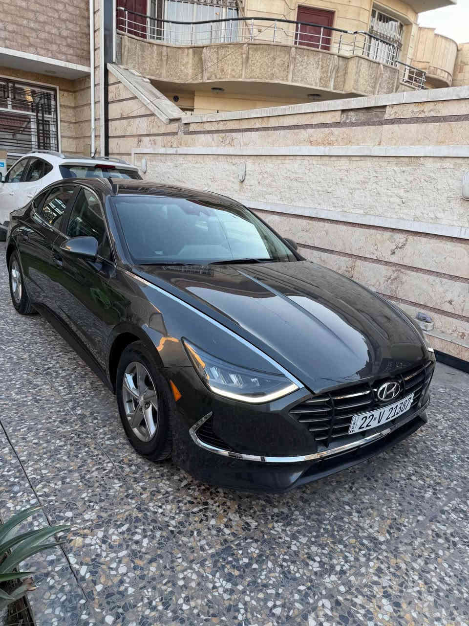 #_للبيع_فقط👇🚘 

_________________________ 
- هونداي سوناتا   Hyundai Sonata  (2023)
- مكينه  2500 GDI
- السعر 172 ويي مجال
فقط بنيد صبغ  دواخل كفاله 

* شاشه  حجم الكبير + كامرا 
* سايد بريك بصمه 
* تحديد مسار + قياده ذاتيه 
* رادار امامي + خلفي + جانبي 
* 5 وضعيات قياده 
* اوتو هولد 
* تحكم  ستيرن 
_________________________       
- مكان السياره بغداد   
- للاستفسار 
- ***********
وارد امريكي 
رقم الشاصي
KMHL24JA6PA253278 بغداد, العراق
