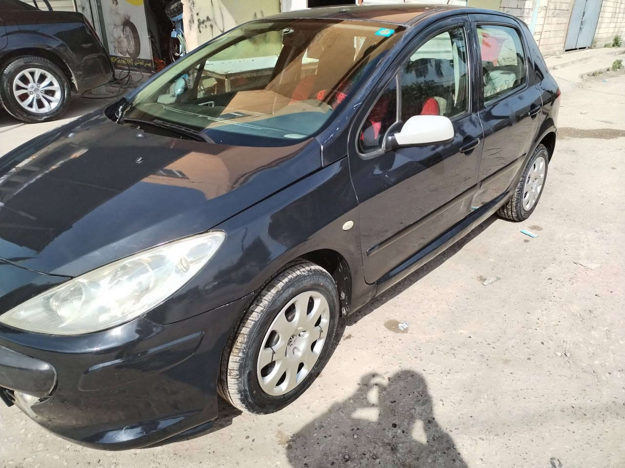 السلام عليكم
بيجو موديل ٢٠٠٦
رقم بغداد سنويه ٢٩
كير مكينه كفاله بدون ضربه مصبوغه حزام حديديه كهربائيات كفاله
السعر ٤٢ وبيها مجال عنواني حله حي نادر
الرقم***********
