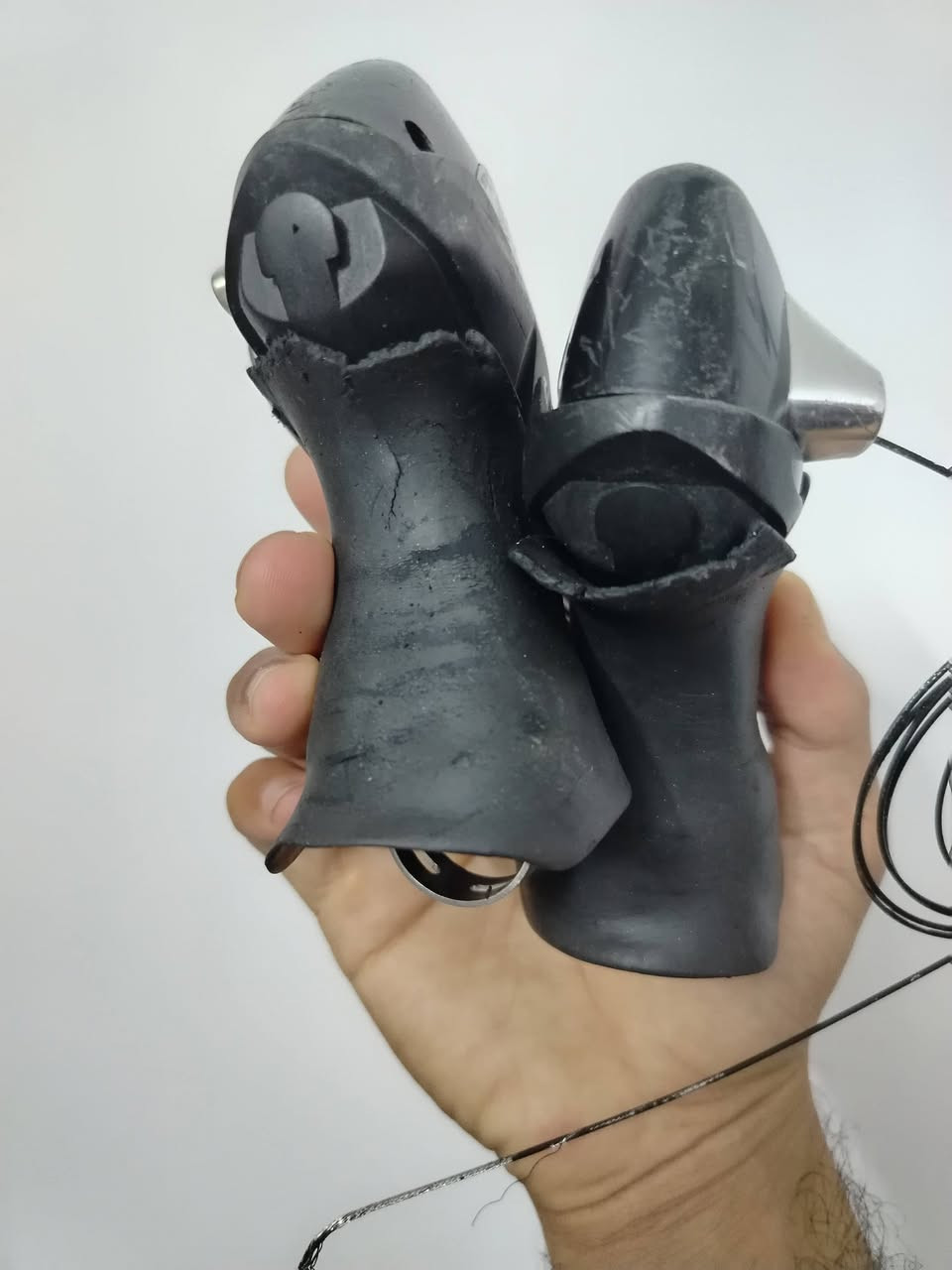 متوفر سستم 10 سرع
سلام عليكم كباتنه  
سستم 10 سرع
طواكه 105
خلفي 105 امامي شيمانو
عكرب 105
نقال مايكروشفت fd r74
زنجيل kms
شفتات مايكروشفت r74
دشلي التكرا 6700 عدد سنون 12-27t
سعر خاص
مكاني النجف


**إذا كنت صاحب هذا الإعلان وتريد حذفه لأي سبب، رجاءا أرسل رسالة إلى الدعم الفني**