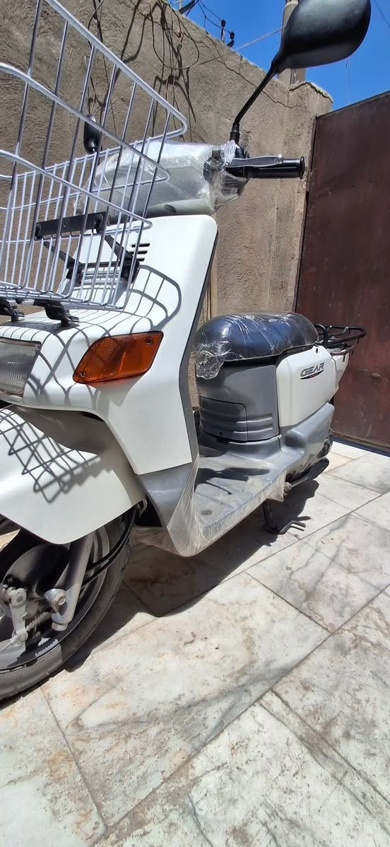 السلام عليكم بيكم حلوه نظيفه كلشي شغال مكان بغداد سعر 550 رقم صاحب دراجه واتساب ***********
