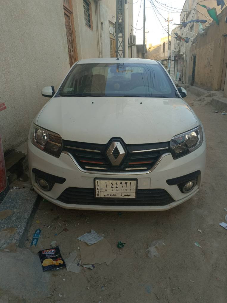 السلام عليكم 
رينو سنمبل الموديل 2020
اللون ابيض
رقم بصرة حرة
كير مكينة تبريد كفالة
العنوان البصرة الزبير سوق البنات
رقم الهاتف 
***********
للاستفسار اكثر اتصل مارد على التعليقات البصرة, العراق
