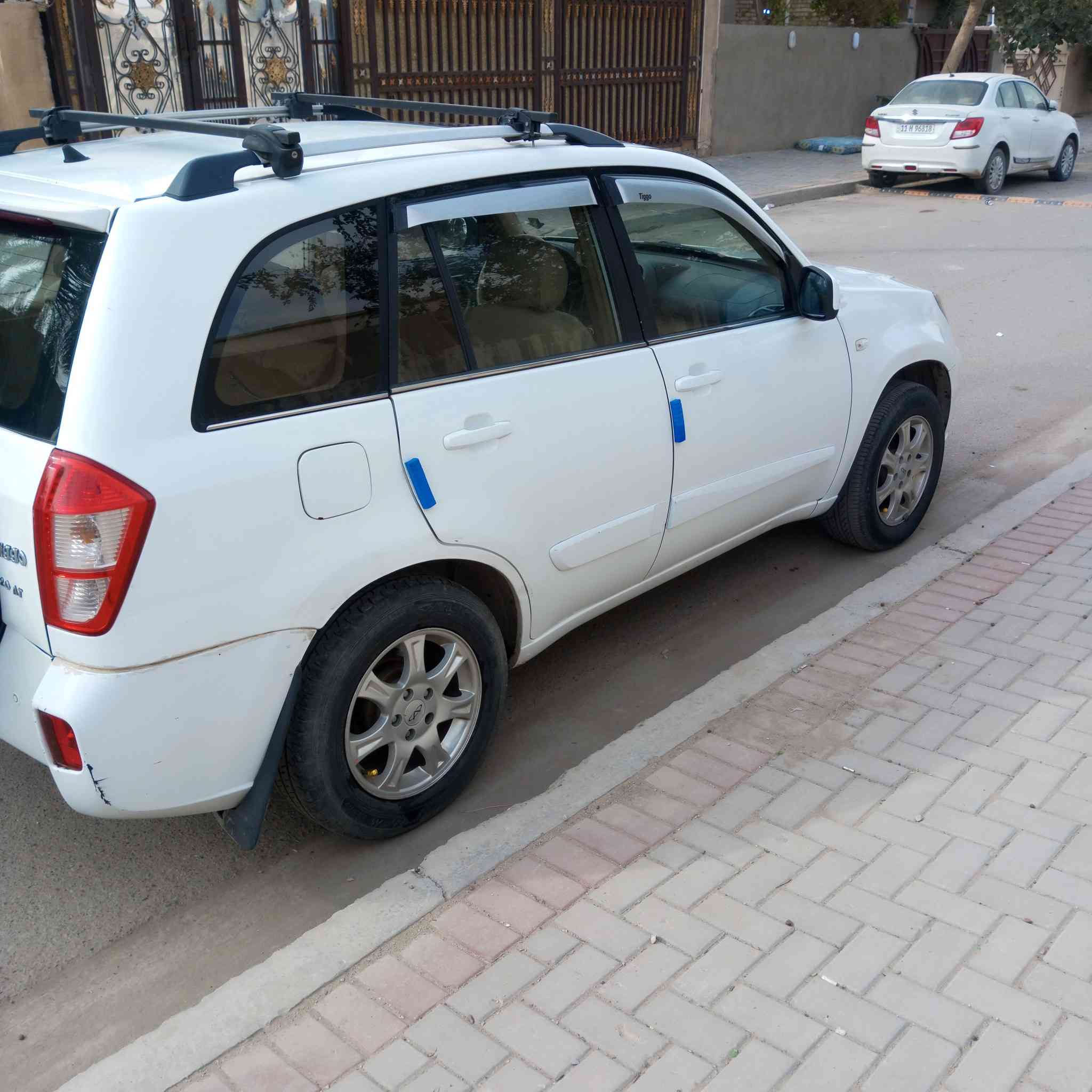 السلام عليكم
تيكو 2014 محرك 2000 بلادي 
كير ميكانيكي المرغوب
ماشيه 120 
سنوية لنهاية 2026
رقم بغداد (ألماني) 
سيارة بأسمي مشروع وطني تحويل ثاني يوم
تبريد ثلج وتدفئة كهربائيات شغالة كلها
السعر 73 ورقة وبيها مجال بسيط
للاستفسار الاتصال على الرقم ***********
مكان السيارة الزعفرانية
