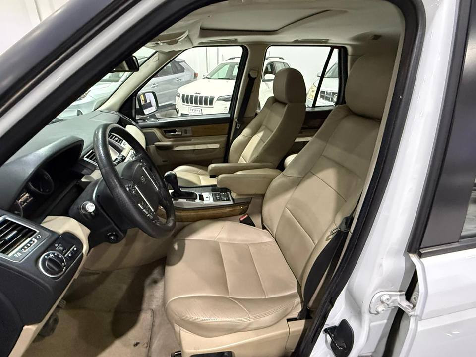 کوردی-عربی 
‎ڕەنج ڕۆڤەر مۆدێل 2013یی فول فول مواسەفاتی شەریکەی سەردار بێ بۆیاخ سەیارەکە زۆر پاک و خاوێنە هیچی نیە گێر و مەکینەی بێ عەیبە مەکینە مەرغوبی بێ سوپەرە  بۆ زانیاریی زیاتر ***********
‎
‎رنج روفور موديل ١٢فول مواصفات 
‎شريكة سردار بدون سبغ بدون بارد 
‎محرك مرغوب بدون سوبر ماشية ١٨٠
‎مكان سيارة اربيل داخل ***********فايبر أربيل, العراق
