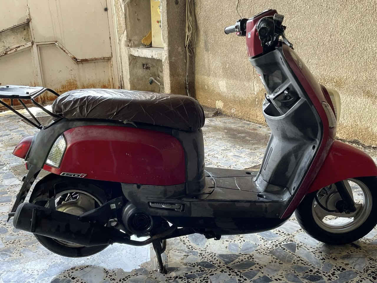 السلام عليكم عندي دراجه ماكس بوليسي  نوزل دراجه كفاله من الفتح كلشي فول بيها شغال
السعر 625 وبيه مجال 
مكاني بغداد الرصاااافه
الاتصال
***********
