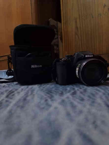 اسلام عليكم ورحمة وبركاته عدي كامره   نوع الكامره Nikon التصوير اجديده بجيس كامله ارام وشاحنه او العدسه مال الكامره  السعر   مجال  250 او بيه مجال قليل  الرقم  أثير *********** اسيه ***********
