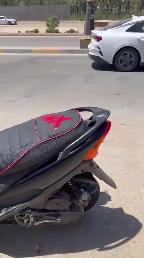السلام عليكم ماكس عدله للبيع دراجه بلاديه كفرات مختمه مكينه بلاد مكان كربلاء الشراي يتصل ***********
