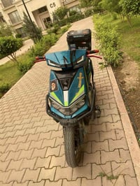سكنس • شحن • ٦بطاريات