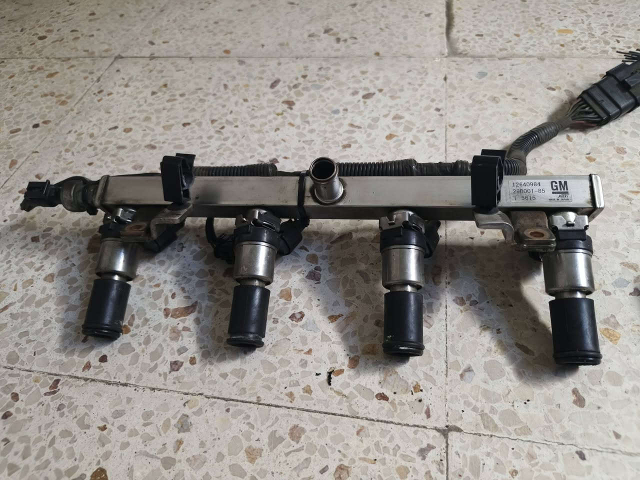 نوزلات غاز بلادي صناعة ياباني الاصلي لمحرك الماليبو من 2008 لحد 2016 حجم 2400
نوزلات مال كصه ونضيفات جدا ابدا ما ملعوب بيهن للبيع سعر,65 ألف للاستفسار *********** أو ***********
