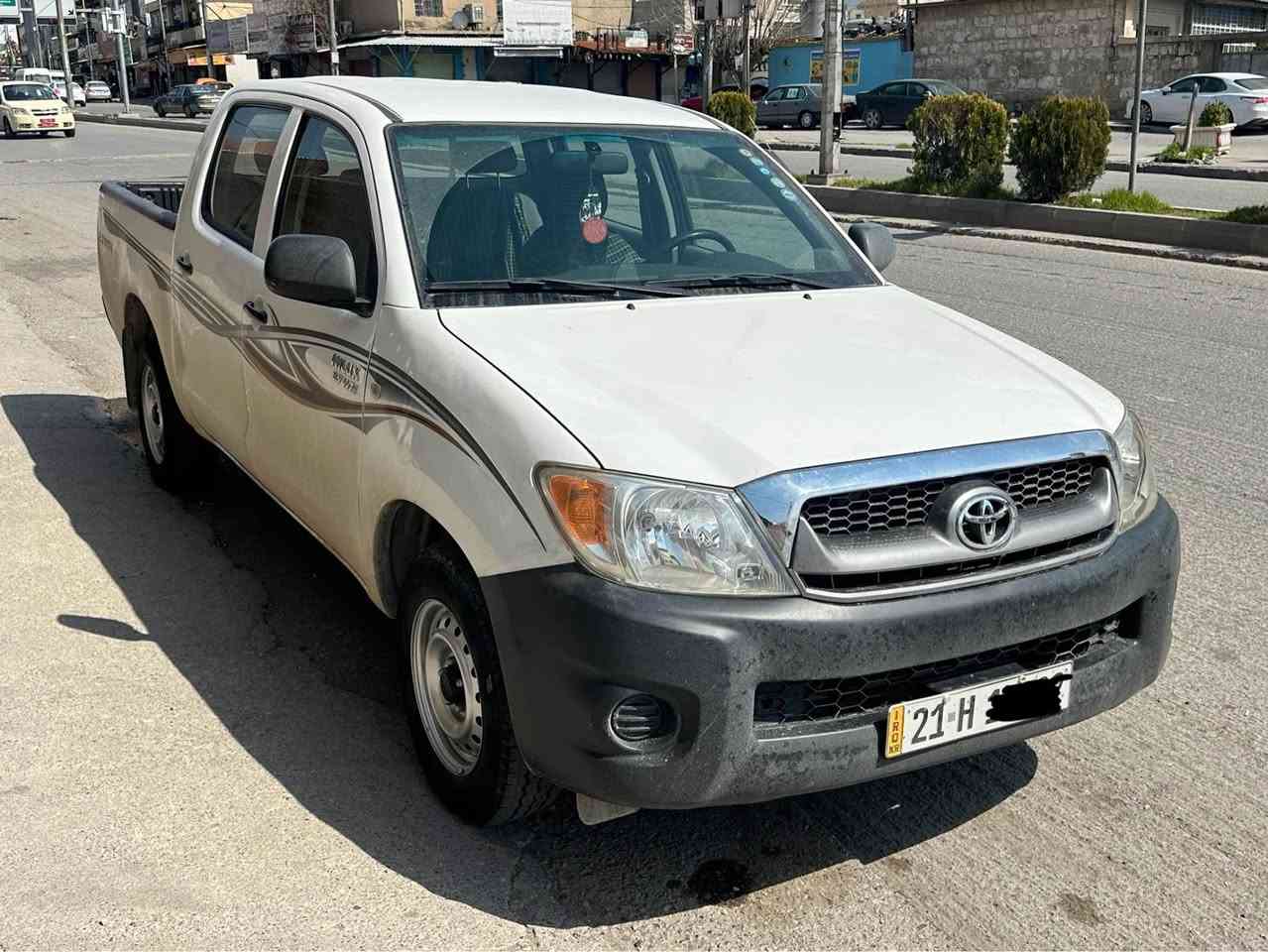 مەرزیە مۆدیل ٢٠٠٩ سەنەوی تازەیە تا ٣١ بۆیاخی نیە ساردی هەیە زۆر باکە سعری ١٥٢ گیرو مەکینەی بەشەرت رەقم تەلەفون ***********/*********** السليمانية, العراق
