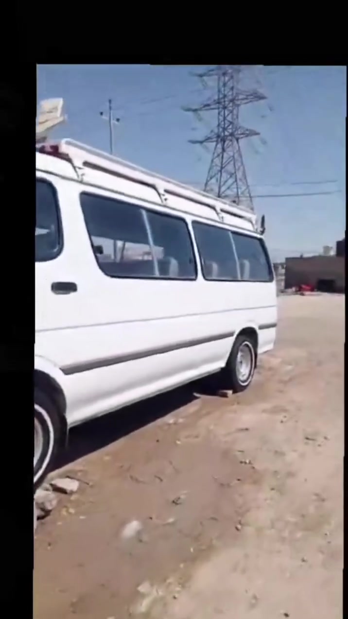 السلام عليكم فتون 9مكينه وكير وحداديه جاهزات تخم تاير جديد بيها سياره بسمي تحويل ثاني يوم مكينه محور ياباني  كهربائيات جاهزه من الدعاميه الى الدعاميه السعر 60وبيها مجال قليل لاستفساره 
*********** الوتساب 
*********** التصال
