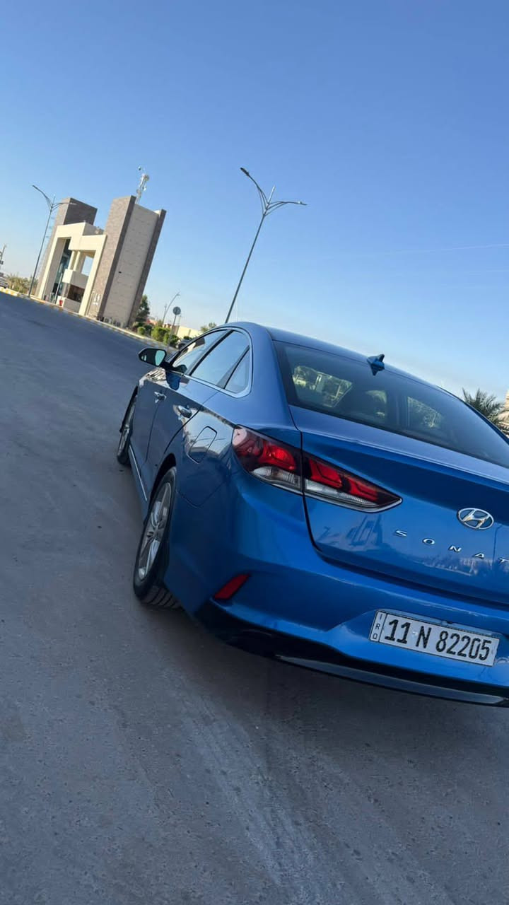 سلام عليكم سوناتا 2019 للبيع السياره فوول عده الفتحه تحكمات ستيرن حساسات تدفئه تبريد مكينه 2400 وحادثها دعاميه اماميه كما موضح بالصور والسونار موجود السعر ١٤٠ وبيها مجال السياره ماشيه 72m مكان السياره بغداد البلديات ***********
