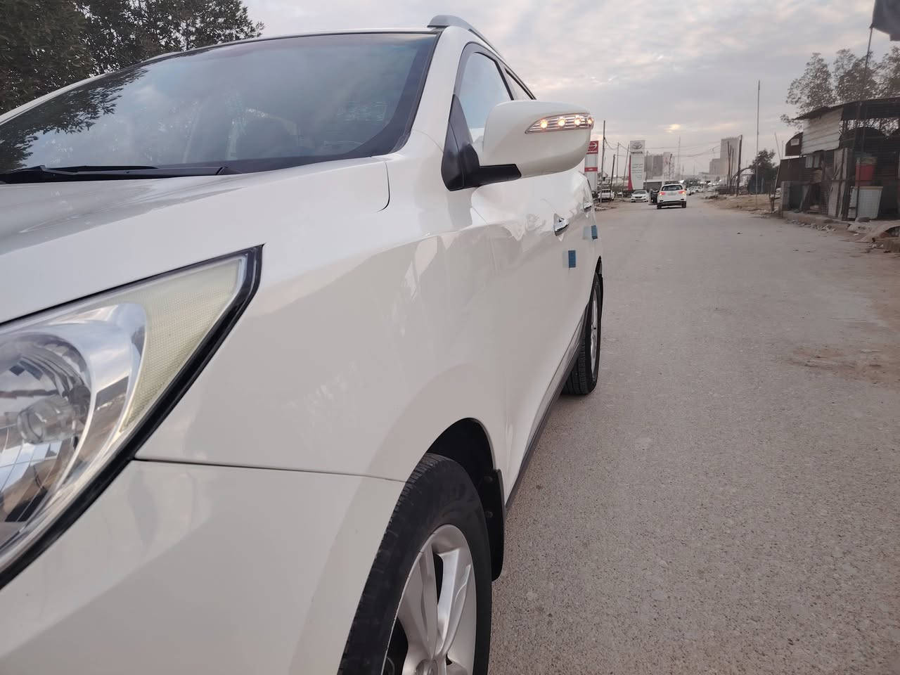 السلام عليكم توسان للبيع موديل 2012 مكفوله كفاله عامه رقم قادسية بأسمي اليريد يستفسر على الرقم واتساب***********
