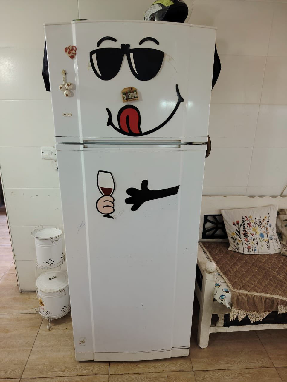 بطاقة نفط 25 المكان حي الجهاد
غسالة LG   15 كيلو بيها خلل بسيط النشافة متفتر سريع تصليحها يكلف 50 سعرها 250 مكانها حي الجهاد 

ثلاجة حجم 20 سعرها 250 مكانها الشعب

جهاز جري يتحمل وزن 180 سعره 250 مكانه حي الجامعة


**إذا كنت صاحب هذا الإعلان وتريد حذفه لأي سبب، رجاءا أرسل رسالة إلى الدعم الفني**