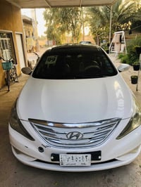 سوناتا ٢٠١١ خليجي Vip سقف بنوراما  بصمة تشغيل + ابواب + جنطة كشنات جلد...