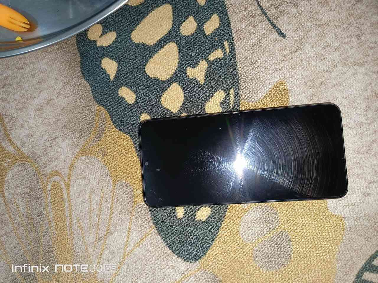 السلام عليكم ريلمي نوت 50السعر 🔥90الف للتواصل***********
