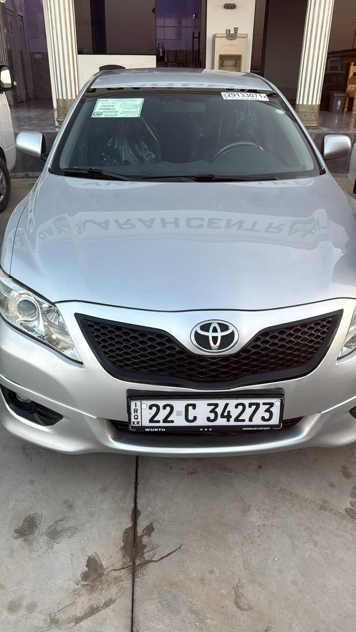 السلام عليكم تيوتا كامري 2011 وارد خليجي السياره نص مواصفات 5ويلكب سبايدر داخل لونين بك لايت لايت لايت عدسه نص مواصفات السياره رقم اربيل رقم وسنويه وهزه وفحص جديد محرك 2500 مفتوح كازكيت تحويل وكاله ثاني يرم طخم تاير صدر كير محرك كله. بشرط السياره بيها الجملغ خلف السكن صبغ بخ فقط بدون معجون بدون دواخل حلوه السياره وناصبه 
***********
