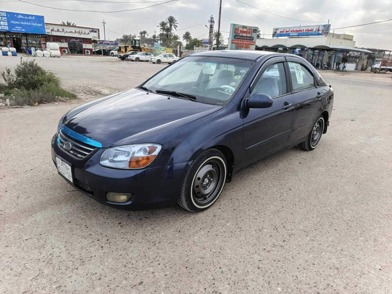 السلام عليكم كيا اسبكتره مصبوغه جماليه السيارة جاهزة خير من الله محرك 200 دوش كير صدر تخم تاير تبريد جاهزه السعر 65 الرقم *********** بغداد الدوره اخوان اني مكلف بلنشر اتصال فقط
