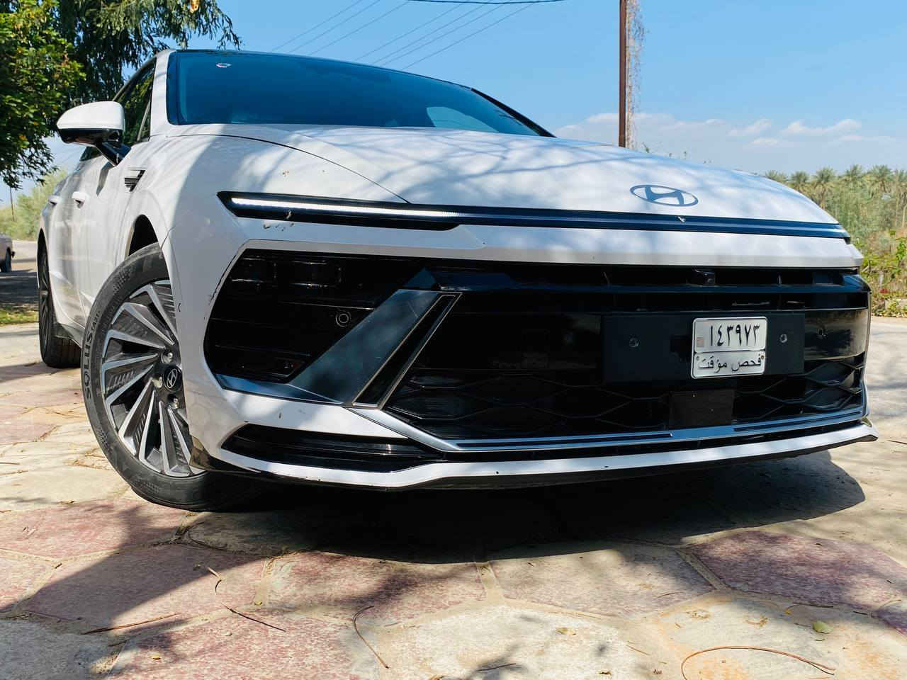 يالله اللهم صلي ع محمد وال محمد
سوناتا 24هايبرد لمتد لمتد اعلى مواصفات بالامريكي 
للبيع فقد 
السياره فحص موقت باسمي تترقم اي محافضه 
حادث خفيف 
كفاله من التبديل والشواصي والغود والفتح حتى الحداديه مكفوله  فقط ارباكات ما مسويهن للمعلومه فقط قبق دركه مبدله 
صوره الحادث والسونار وماشر اني بيه صبغ  حافه البنيد وحافه الجاملغ
اي استفسار موجود واتساب 
عنوان نجف 
***********
السعرر ٢١٠ وبيه مجال قليل
