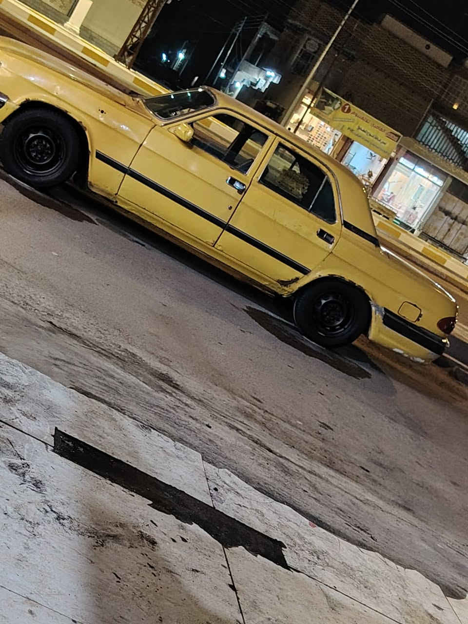 فولكه موديل 2003مكينه كيرونجي شرط حداديه خير من الله راعيه رقمه راح مني بيتهم بلسوك الشيوخ السعر ١٦وبيه مجال مكان ناصريه فضليه للستفسار التصال على الرقم ‏‪***********‬‏
