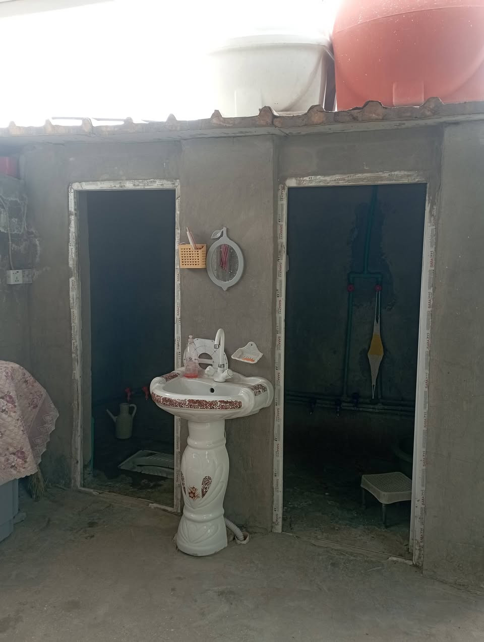 بيت ١٠٠متر طابو زراعي سند ٢٥ مكان حي النصر قرب الساده البخطه سعر ٣٥وبي مجال***********
