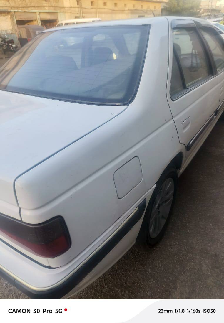 سلام عليكم بيجو 2023رقم بغداد بسمي بدون صبغ بس طخت مامصلحه
مكاني بغداد لعلاوي سياره كله  شغاله 
السعر 65 وبيه مجال 
مكلف بنشر اي استفسار اتصل
رقم ***********
