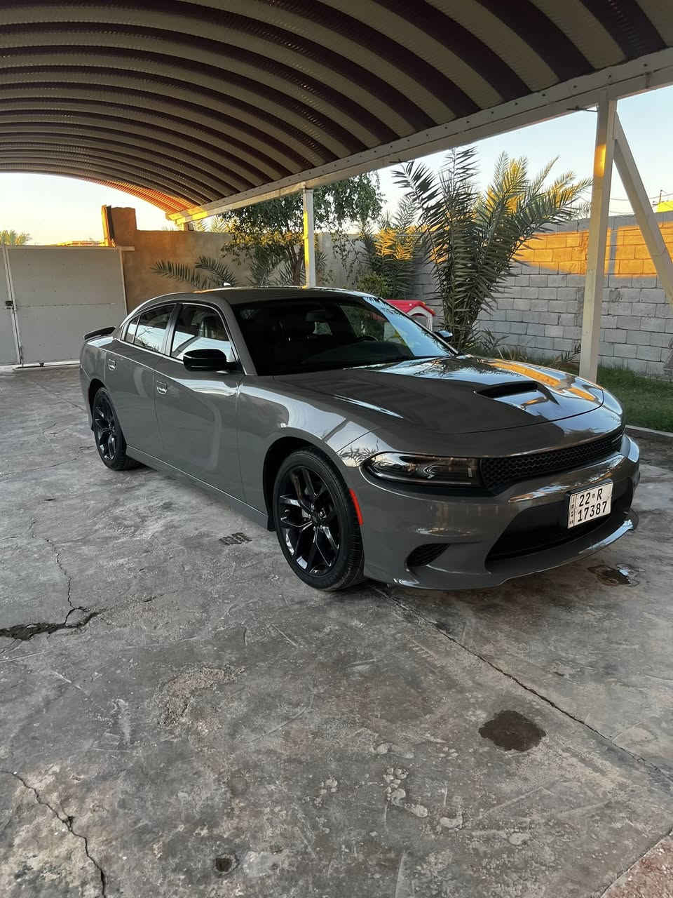 السلام عليكم للبيع دوج جارجر مديل 2023 وارد أمريكي الحادث جاملغ بارد والبنيد بيه صبغ  بدون شواصي وبدون أرباك رقم أربيل وكاله تحويل  للستفسار على رقم ***********
