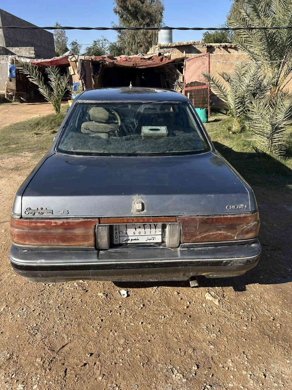 تويوتا كراون هارتوب موديل 90 سياره نظيفه محتاجه  شويه ترتيب لون رصاصي رمادي  
رقمها انبار 
سعرها 35 وبيها مجال
‭0783 057 9918‬
***********
