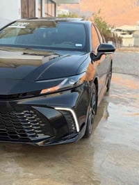 كامري هايبرد • ٢٠٢٥ • ٩٦٦٠ كم