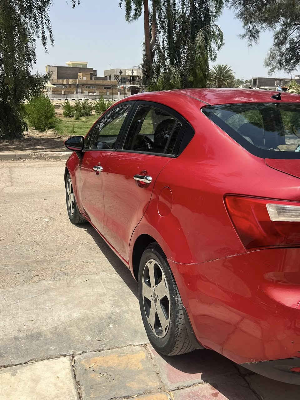 كيا ريو مديل 2013

ريو خليجي  محرك ١٦٠٠ تبريد منظومة جديدة حداديه تخم تاير جاهزه السيارة سعرها 87 وبي مجال بسيط مكاني ديوانيه السدير  
السياره بسامينه 

     ***********
