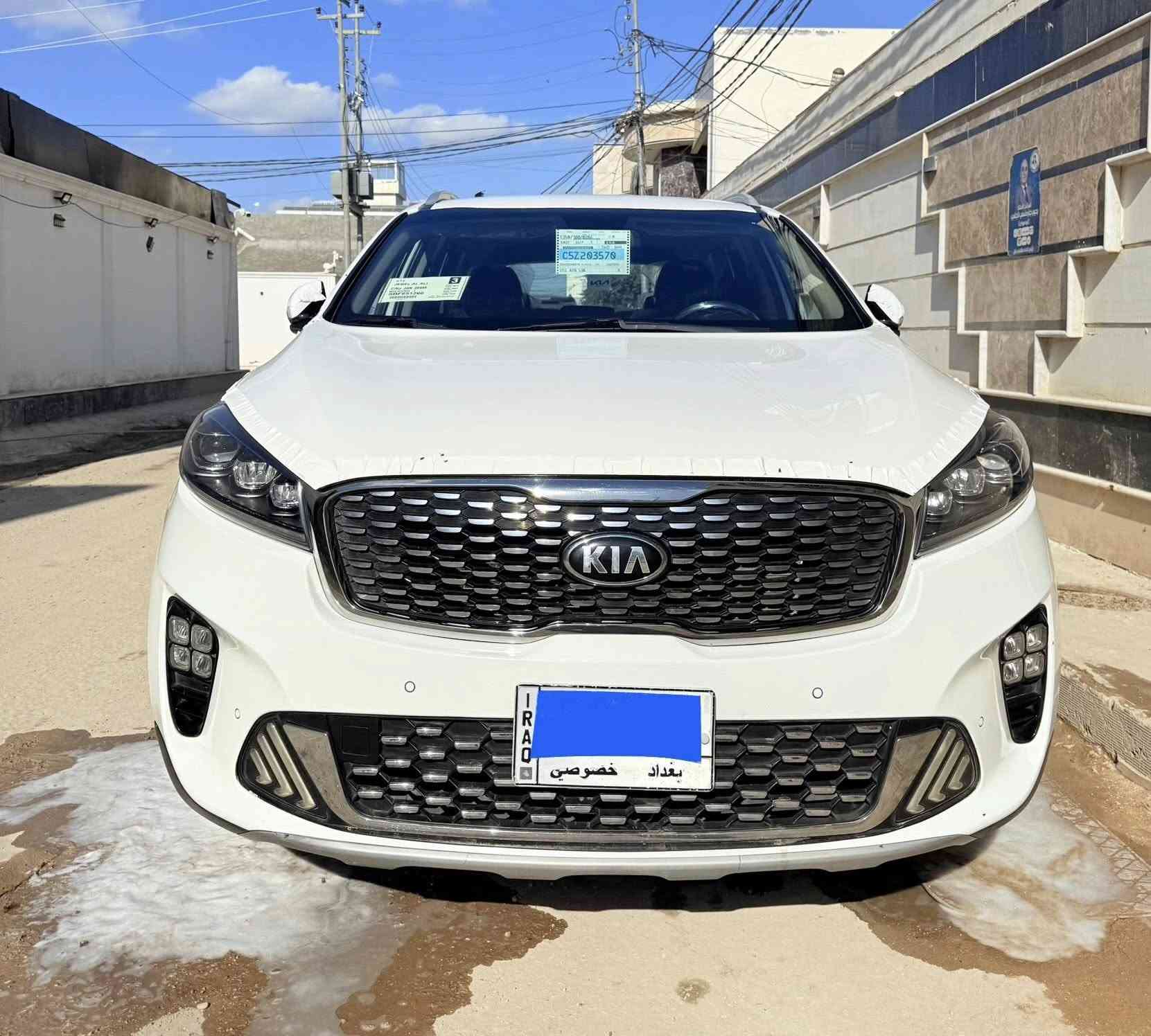 السلام عليكم
للبيع سورنتو ٢٠٢٠
رقم بغداد 
تشغيل بصمة 
٦ سلندر  كير ٨ سرعات 
٧ راكب تبريد 3 قطع 
مري شفط اشاير بالمري 
جنطه ذكية بردات خلفية 
اريل نفكيشن حساس امامي 
خلفي كامرة خلفية دواره
  كشنات جلد  كهرباء 
السيارة مكفوله كفاله عامه 
من الصبغ والتبديل والبارد والشخوط والرصعات حته الدعاميات بدون تكحيل 
 شرط السونار شرط كير محرك بوضع الشركة 
ماشية  ٤١ حقيقي ١٠٠/١٠٠ وين مايعجبك
استخدام شخص واحد من شركة 
السيارة جديدة جدآ التفاصيل بالصور📷
مكان السيارة بالحلة 👉السعر ٢٧٠ بيها مجال
*********** اتصال او واتساب
