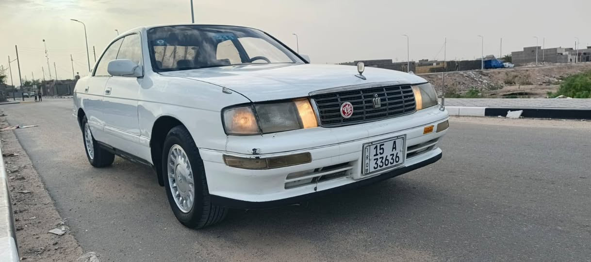 سلام عليكم بطه فصل رقم انبأر دولي وكاله عامه بسمي من باجر احولك موديل 1995 كير ومكينه في فيتي شرط تراي كهربأيات كلهه شغاله حداده جديده دواخل جديده مكفوله (كص ونقل جثه) مكفوله من الضربه سعر 47 
عنوان البصره الزبير رقم هاتف ***********
