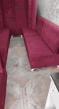 ديوان للبيع مستعجل 13 متر السعر 200الف وبي مجال العنوان سومر قرب جامع قباء التواصل على الرقم  *********** والخاص مفتوح
