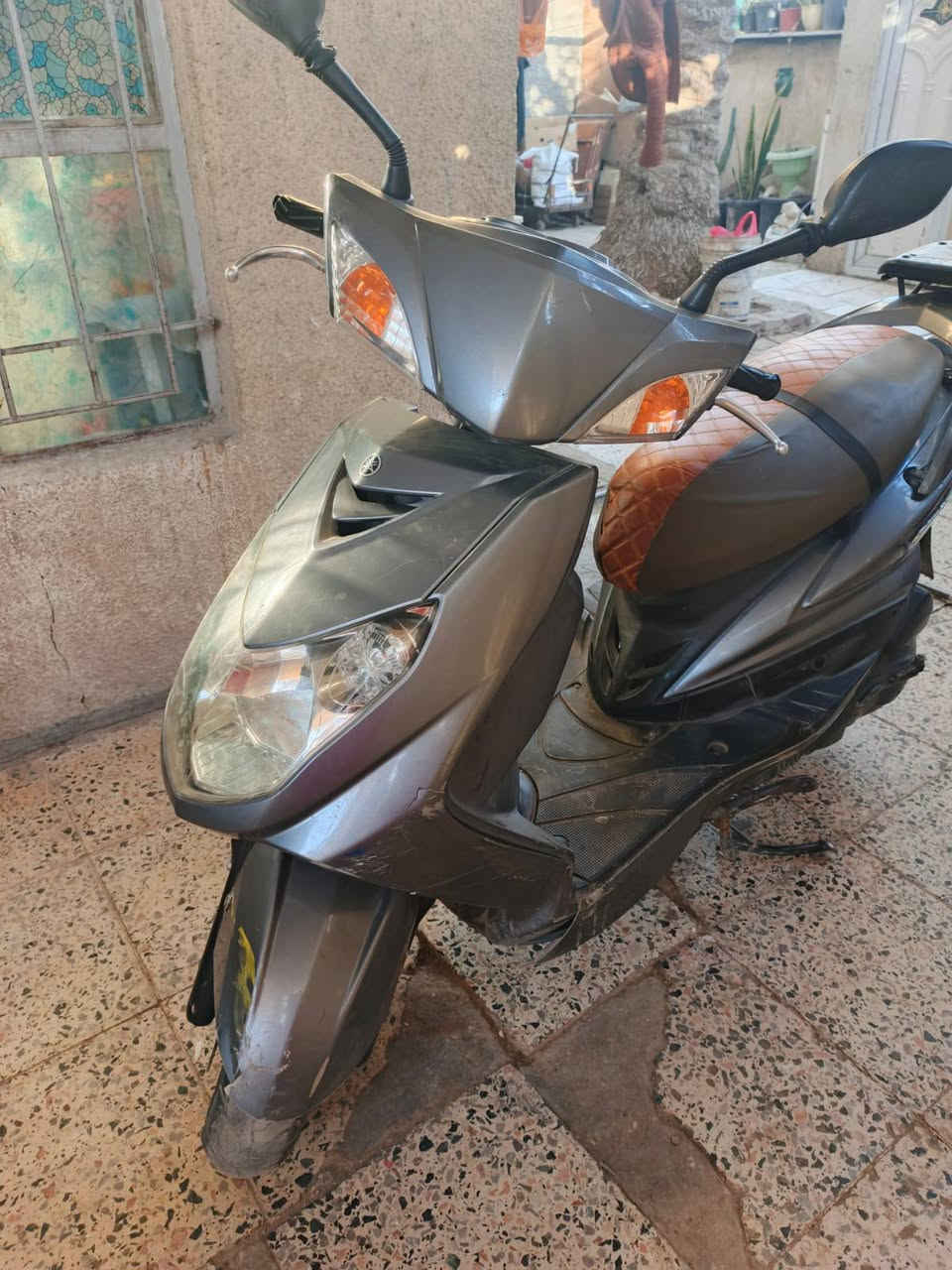 سكنس فحل يا باني مكفوله ماشيه 35الف محرك بل صندوك مكان الحريه السعر 8$بي مجال ***********
