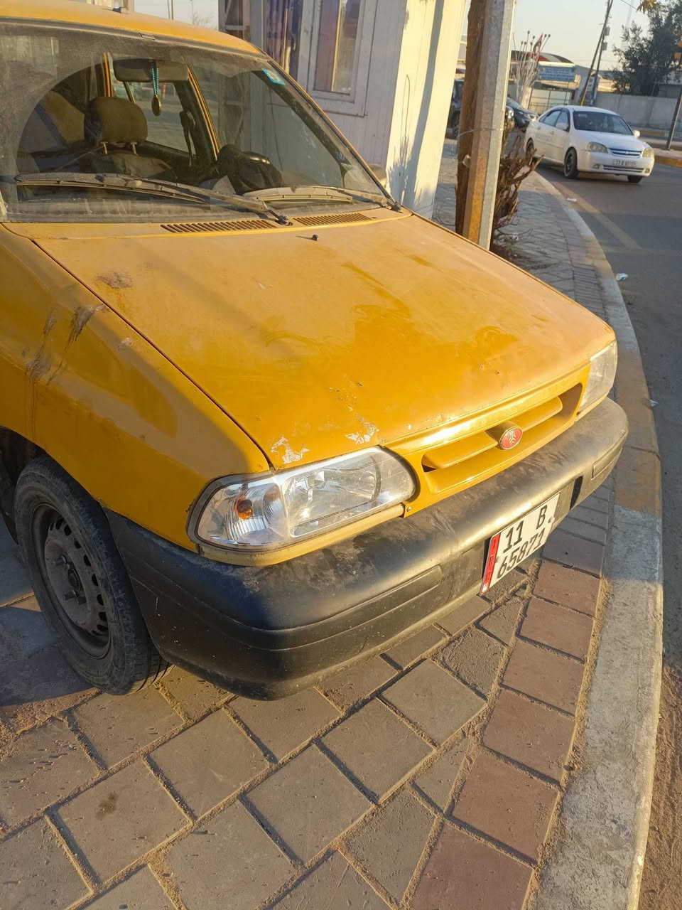 سلام عليكم موديل 12 مكينه وكير وتبريد خير من الله 
شواصي معمرات 
سياره جاهزه  
مصفره من غرامات وهيئه 
تاخذ صافي هزه جديده 
عنوان بغداد 
سياره بسمي 
***********
عارضه 28
