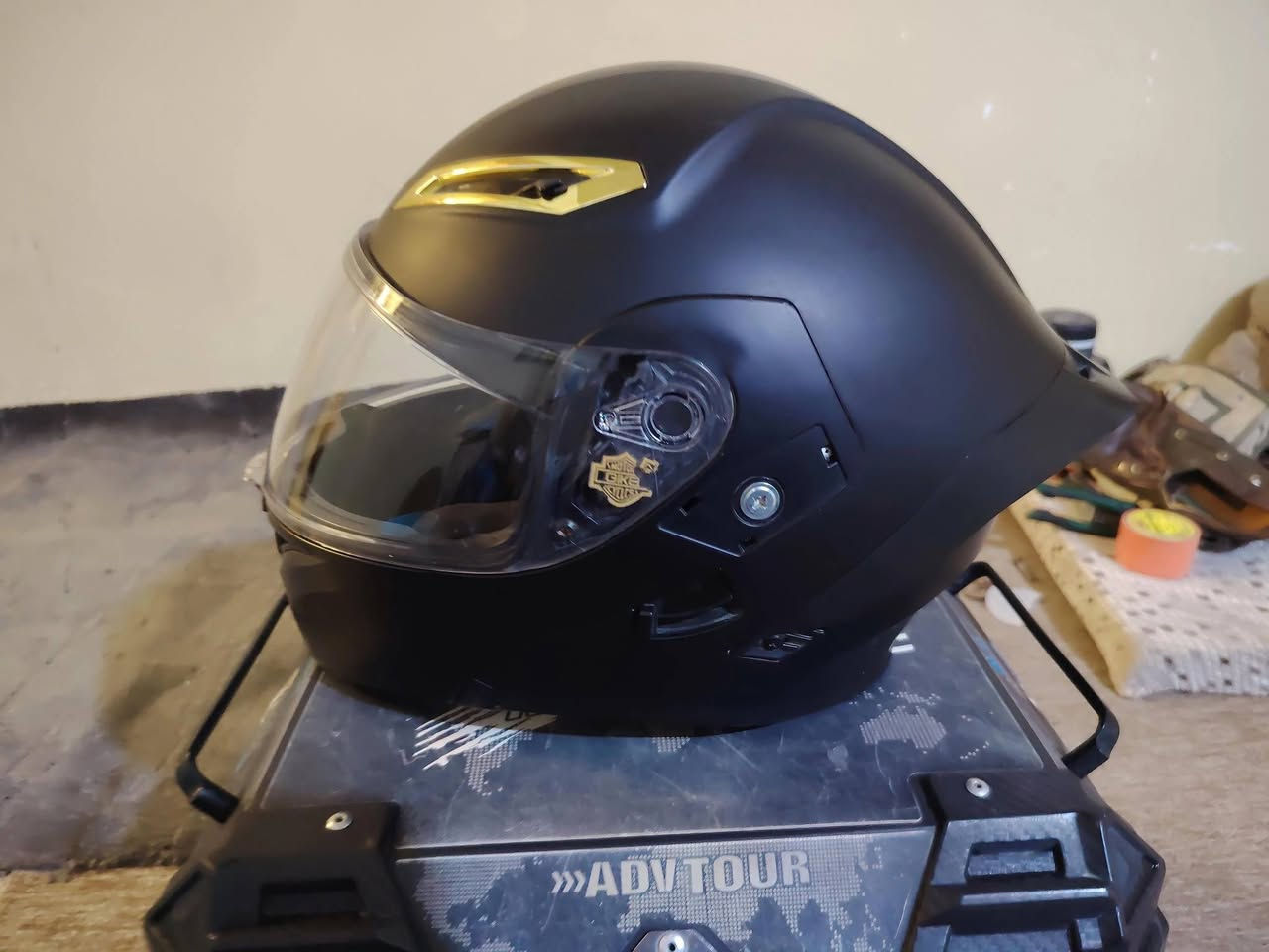 السلم عليكم اغراص للبيع
خودة سعر ٣٠الف
صندوق دراجة ٢٠الف
كوسرة نوع تالان ٣٠٠٠وات سعر ٧٠الف


**إذا كنت صاحب هذا الإعلان وتريد حذفه لأي سبب، رجاءا أرسل رسالة إلى الدعم الفني**