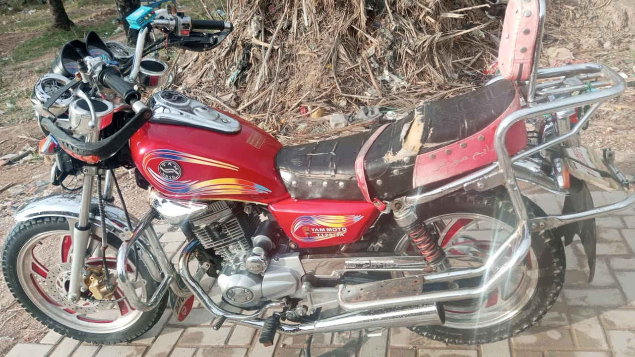 سلام عليكم دراجه جونده البيع الدراجه جديد موديل 2021.  مكينه مامفتوح برغي بيه دراجه عله وضع الشركه رقم *********** المكان الديوانية الحمزة الشرقيه
