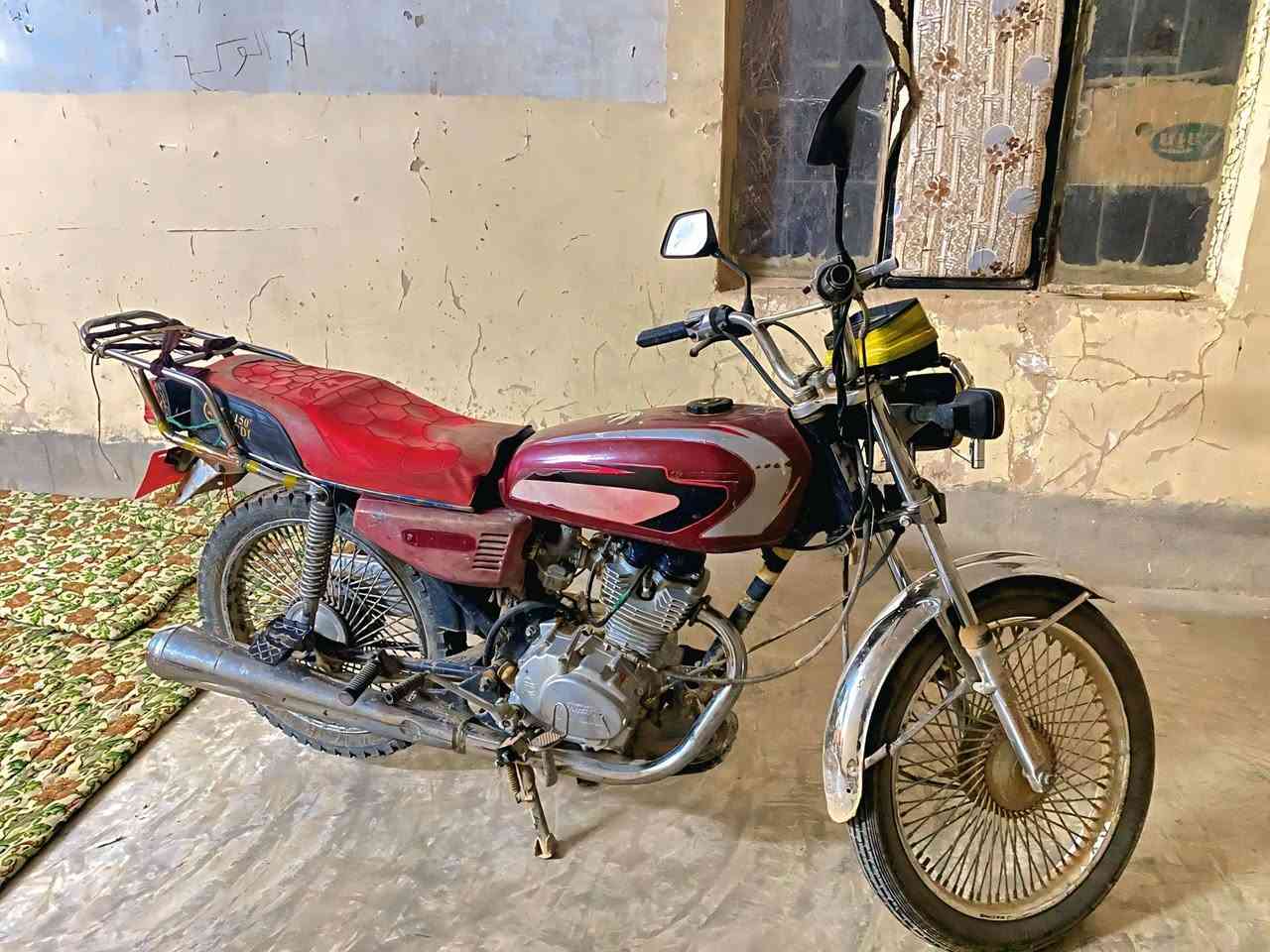 البيع دراجة نامة 4كير محرك مفتوح ماطورجاهز اي ستفسار علا رقم التالي ***********6
