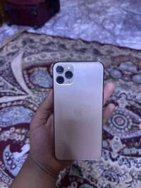 تلفون 11 برو ماكس ذاكره 64 الجهاز اصلي ما مفتوح سعر 300 قفل كلشي شغال ...