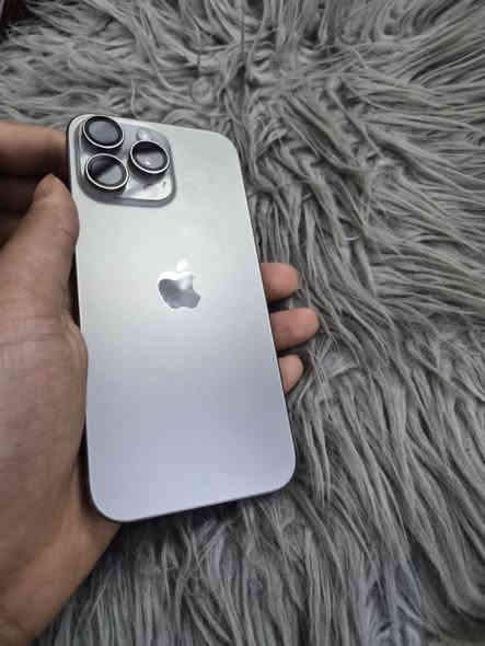 السلام عليكم ايفون 16 برو ماكس لون تيتانيوم المميز عدد دورات الشحن ٤٥ مستوى البطاريه ١٠٠ السعر (مليون واربعمية الف )العنوان بغداد البنوك
توصيل ممتوفر رقم الهاتف ***********
