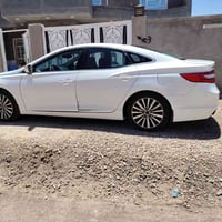 للبيع ازيرا موديل 12 خليجي مكينه 2400 دوش جديده فول  موصفات 0781786515...