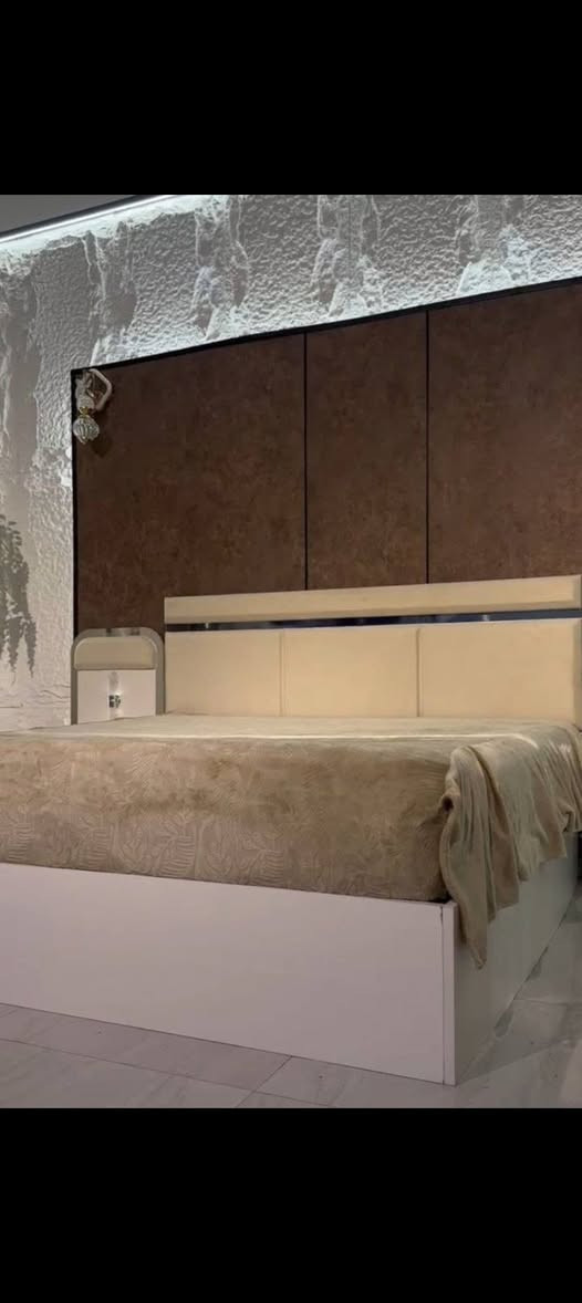 ✨ تم وصول موديل جيهان ✨
🛏️ يتكون من 5 قطع
🛋️ سرير مخزن
💡 إضاءة بالكومديات
🎨 تقاطيع مختلفة
💄 ميز تواليت مميز
💰 السعر: 850 ألف مع التوصيل مجاناً + الشد
🏢 تصعيد كل طابق: 10 ألف
📌 ملاحظة: الشد مرفق مع التوصيل


**إذا كنت صاحب هذا الإعلان وتريد حذفه لأي سبب، رجاءا أرسل رسالة إلى الدعم الفني**