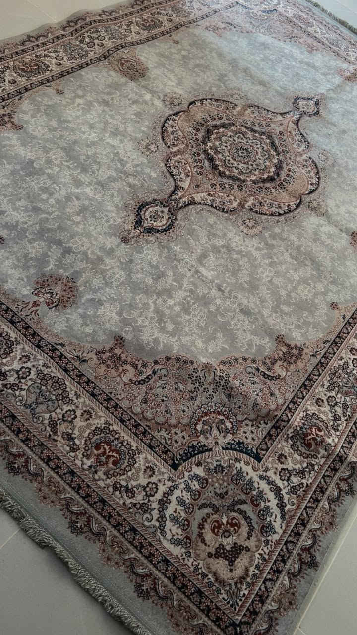 ‎ فەڕشە هەیە 
‎بەرپێیەکیشی لەگەڵدایە 
‎ڕەنگیان ڕەساسیە 
‎قیاسی فەڕشەکە ٢/٣ 

‎لۆک و بێ عەیبە ٣ مانگە کڕدراوەو ڕاخراوە 
‎ئێستا تاقمی ناوماڵیان گۆڕیوە بۆیە لەگەڵ شتەکانیانا ناگونجێ ڕەنگەکەی 
‎بۆیە ئەیفرۆشن

‎بریلاندە 
‎قفڵی ٥٠ هەزار


**إذا كنت صاحب هذا الإعلان وتريد حذفه لأي سبب، رجاءا أرسل رسالة إلى الدعم الفني**