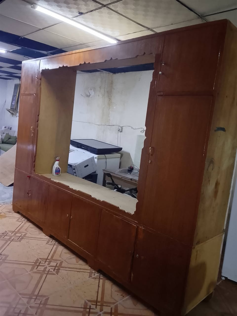 ميز طعام خمس كراسي نضيف كلش
بيت فراش نضيف كلش 
خانقين محطة مقابل مركز شرطة ازاي 
مزاد محمد خانقين التواصل واستفسار 
***********
وشراء عراض مستعمل جديد 👉
