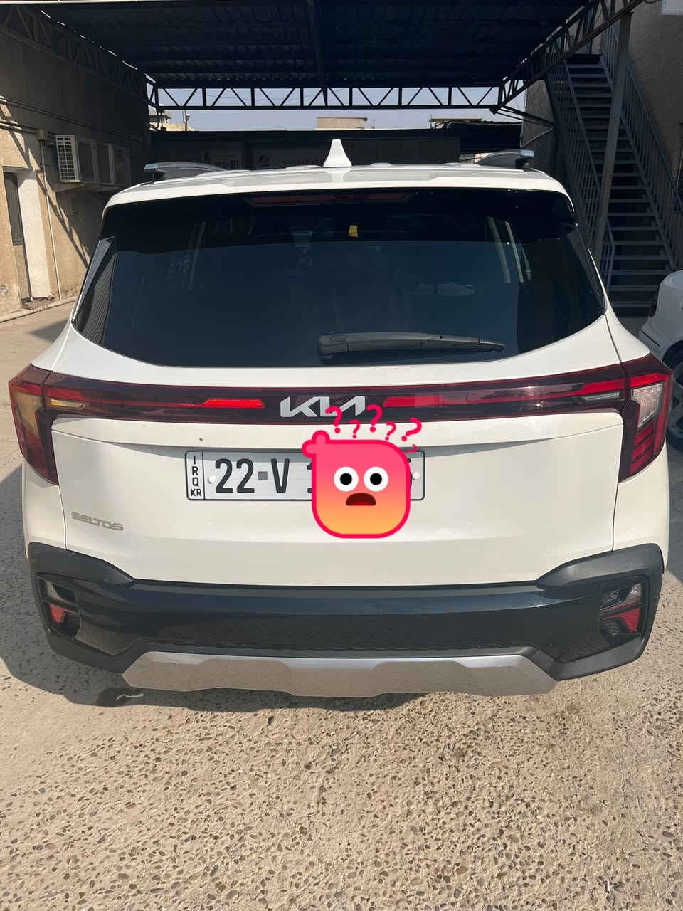 كيا سيليتوس2024
ماشية 13 الف ميل 
رقم اربيل 
سكني بغداد 
محرك الفين دوش وارد امريكي 
سيارة بيها جاملغ خلفي بدون دواخل 
صبغ ربع الباب عكس السايق اثر شخوط 
سيارة نظيفة جدا وماشية قليل 
للتواصل ***********
