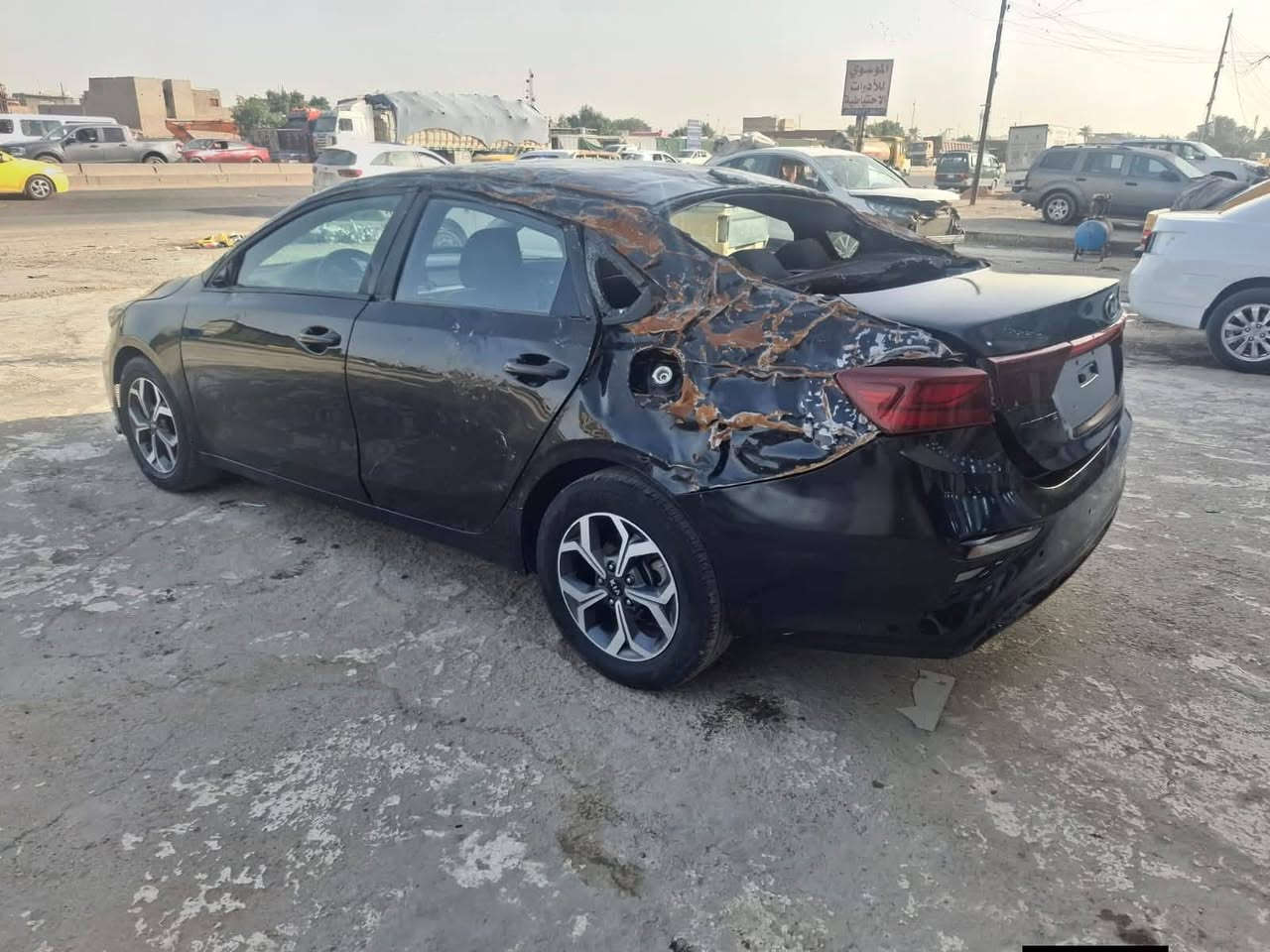 السلام عليكم خوان للبيع كيا فورتي موديل 2019 رقم اربيل ألماني تحويل او وكالة السياره بيهة حادث ابيعها علة حادثهة شغاله وتمشي مكينة 2000 الاستفسار الاتصال *********** مكان بغداد
