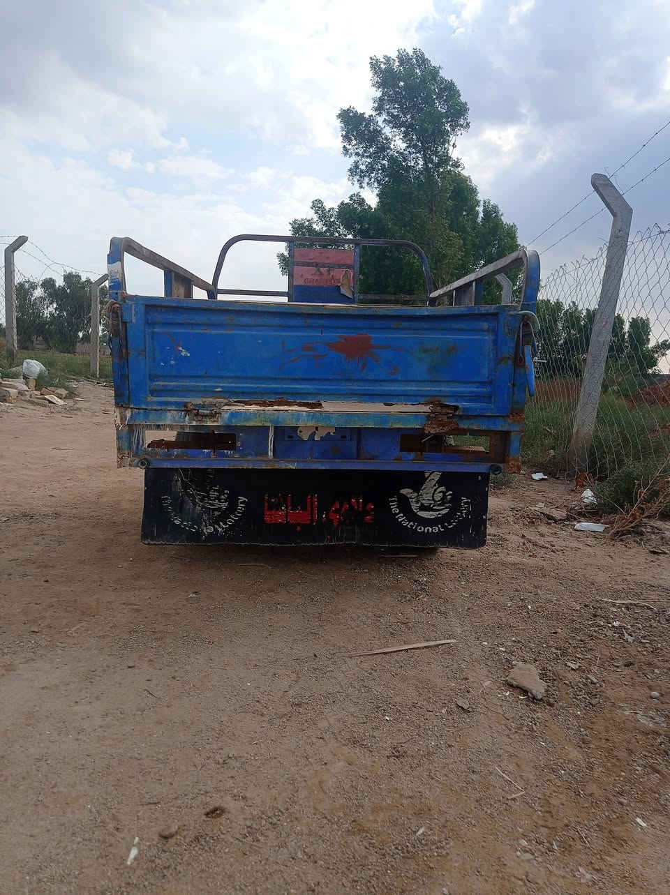 السلام عليكم ستوته 2015محرك20مرقمه بسمي بس لوحه ضايعه السعر750 المكان الحمزه الشرقي ***********
