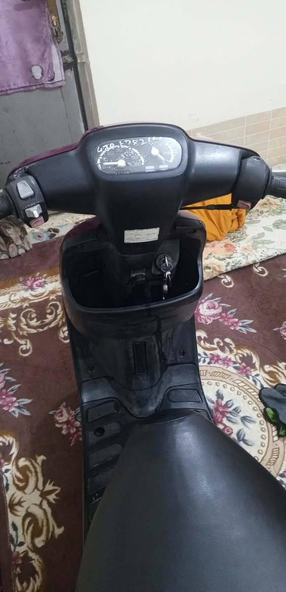 السلام عليكم بطه 99 دراجه حاويه وصل معرض موجود ما صاله سبوع من طالعه الدراجه السعر خاص رقم الهاتف ***********
