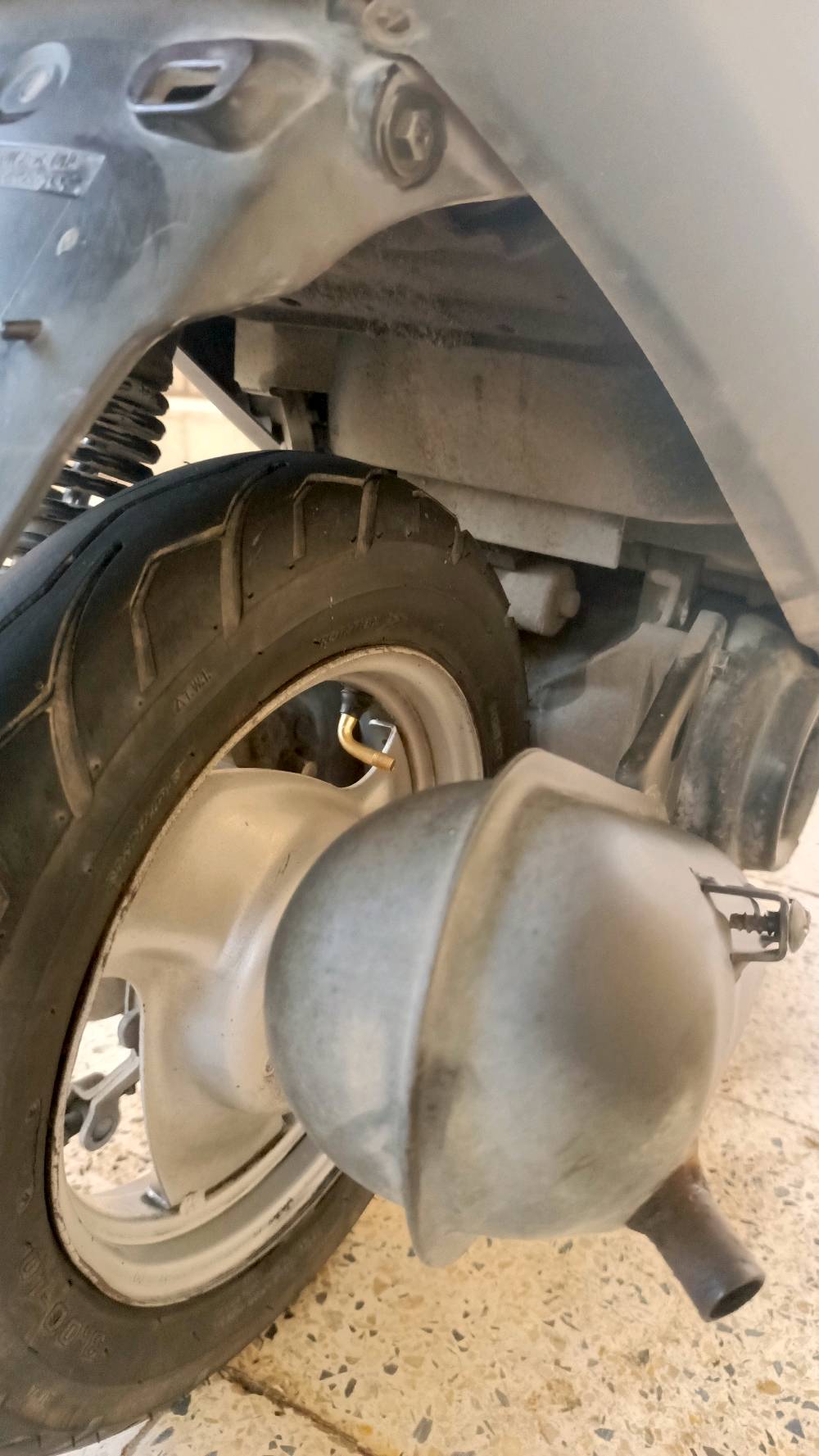 ماطور بوتين دبل سكريته
 للبيع او مراوس مع ايراني نظيف 
محرك شرط مامفتوح نظافة الماطور 80%
نارية سلف كلو شغال 
( المكان الموصل الجانب الأيسر )