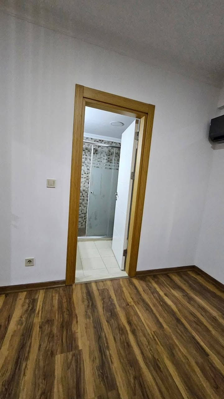 شقة الايجار في رويا تاورز غرفة و صالة مفروش طابق ١٧ مساحة ٩٠ م واجيهة حديقة 
*********** أربيل, العراق
