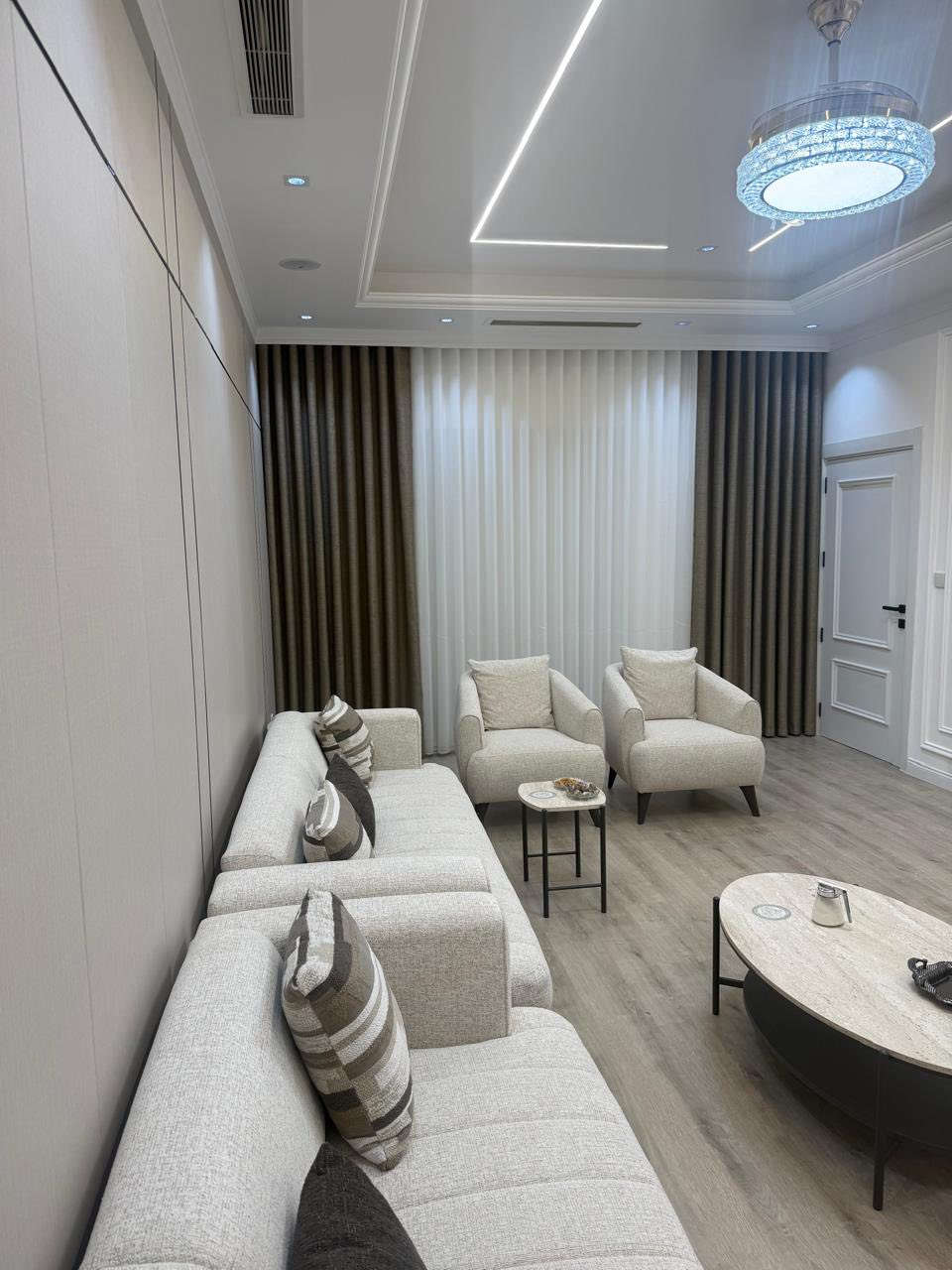 صوفيا للستائر لبيع أجود أنواع الأقمشة التركية والعالمية وبجميع القياسات والألوان وبأنسب الأسعار 
يوجد توصيل لجميع انحاء العراق

📍العنوان اربيل ، سيادين مناره قرب مجدي مول 
☎️ للحجز والأستفسار واتساب ***********

#ستائر_اربيل #بردات #ستائر #بردات_اربيل #ستائر_مودرن #ستائر_رول #ستائر_مطبخ #ويفي #برده
